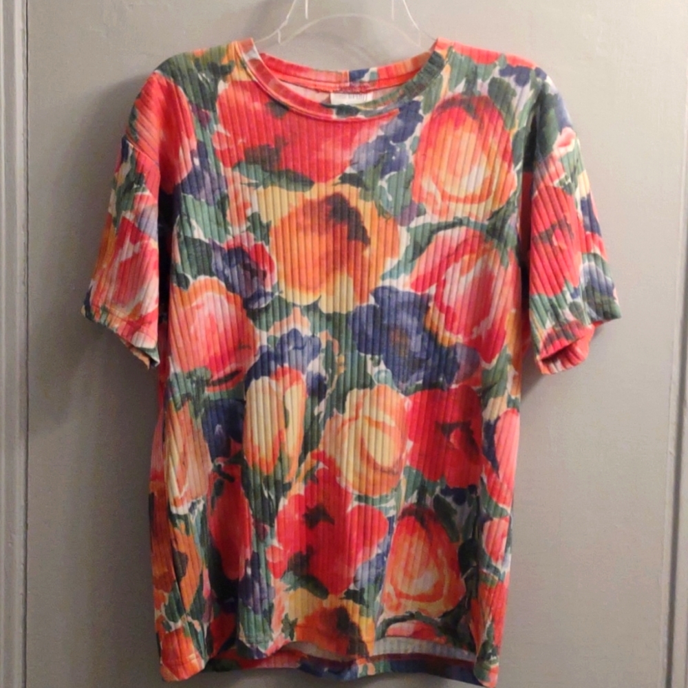 Ladies Flowered Ribbed Tee Shirt
